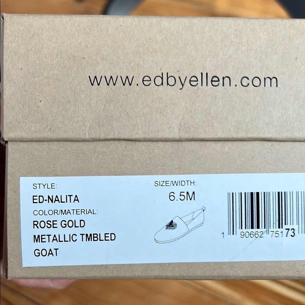 Ellen DeGeneres Metallic Rose Gold Loafers with Textured Finish - Picture 2 of 11